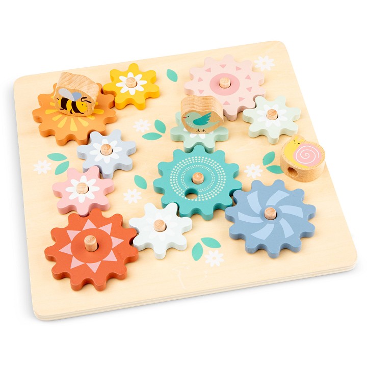 Spinning gear puzzle - garden